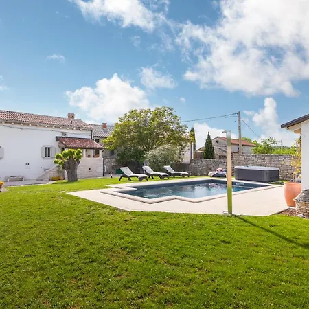 Villa Jona
